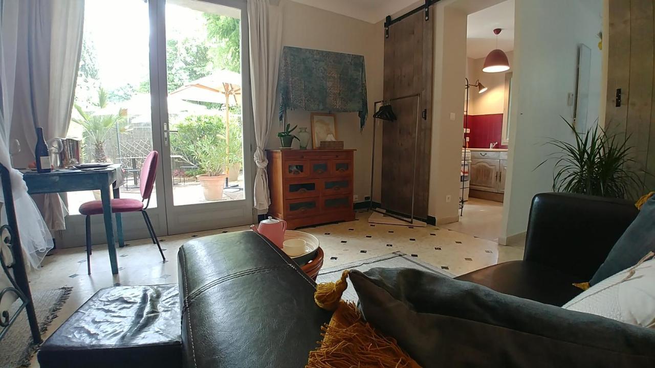 Charmant Studio A Nyons. Kültér fotó